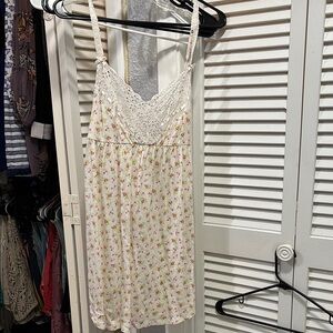 Victorias Secret Floral Lace Trim Nightgown